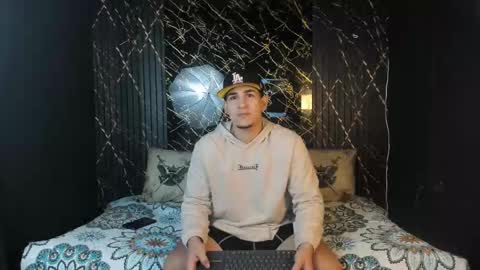 massimo_vidal online show from February 2026 12:15:01 PM