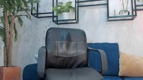 Massimo Contie online show from February 2025 02:22:02 PM