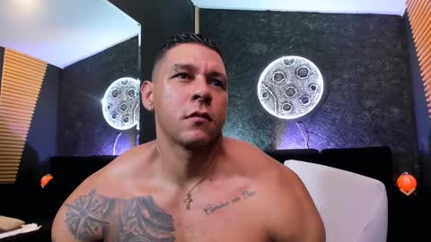 Snapshot of massimowalton2 chatting on December 2024 11:40:01 PM massimowalton2 online show from December 2024 11:40:01 PM