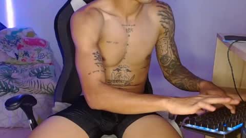 master_black777 online show from November 2025 03:22:02 PM