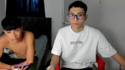 master_boy28 online show from February 2026 08:05:01 PM