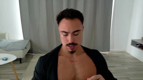 master_lukass online show from May 2026 12:12:01 PM