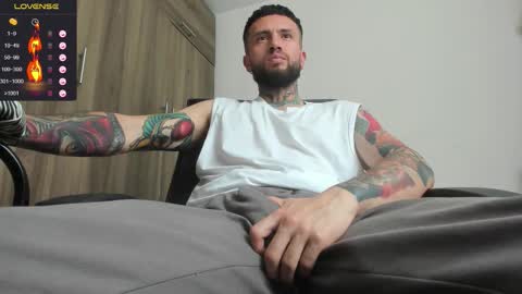 Snapshot of master_steven_01 chatting on February 2026 09:20:02 PM steven online show from February 2026 09:20:02 PM