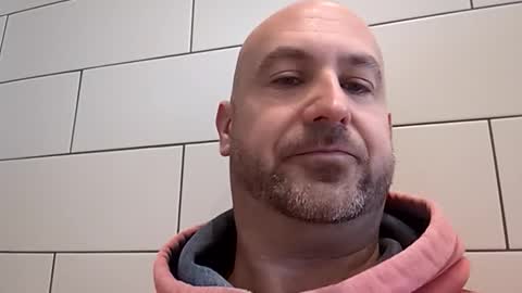 Snapshot of masterclass69er chatting on September 2025 10:18:02 AM Bob online show from September 2025 10:18:02 AM