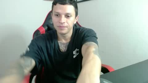 Dave online show from November 2025 07:03:01 PM