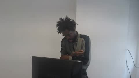 Masterdomfuck online show from April 2026 06:05:01 PM