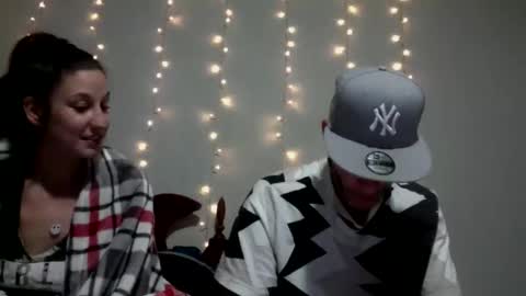 Snapshot of masterjay69er chatting on November 2025 03:05:01 AM strangecouple online show from November 2025 03:05:01 AM