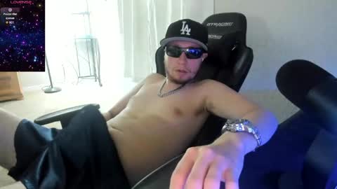 mastermusclebro online show from May 2026 08:06:01 PM