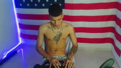 Snapshot of masters_latins chatting on November 2025 04:44:01 PM masters_latins online show from November 2025 04:44:01 PM