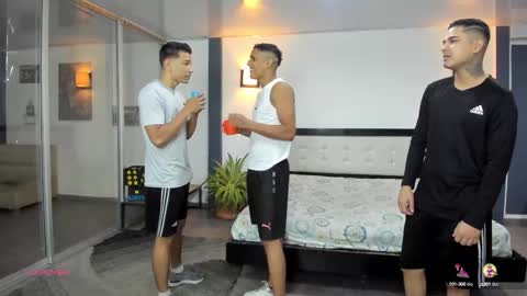 Team Cris Darwin- Fernando- Stiven- David online show from October 2025 11:30:01 AM