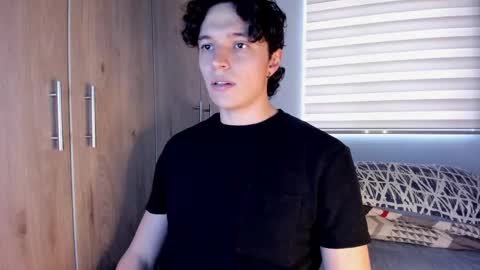 mastrangelo_x online show from March 2026 10:42:01 PM