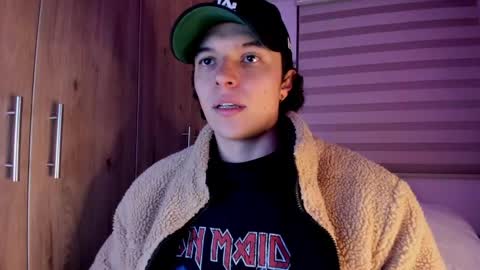 Snapshot of mastrangelo_x chatting on May 2026 03:34:02 AM mastrangelo_x online show from May 2026 03:34:02 AM