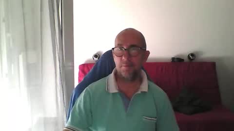 mat11efou online show from October 2025 10:24:01 AM