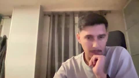 Aaron online show from January 2026 08:47:01 PM