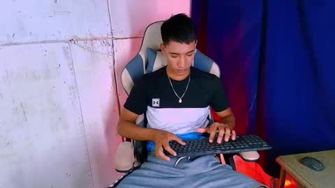 Snapshot of mateo600009 chatting on November 2025 11:07:02 PM matteo online show from November 2025 11:07:02 PM