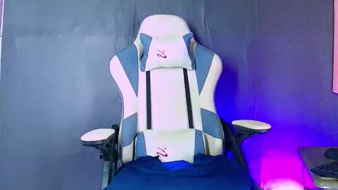 Snapshot of mateo600009 chatting on November 2025 12:16:02 AM matteo online show from November 2025 12:16:02 AM