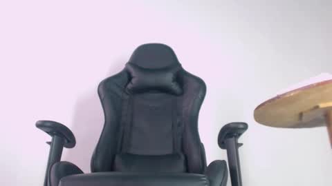 Snapshot of mateo600009 chatting on February 2026 06:52:02 PM matteo online show from February 2026 06:52:02 PM