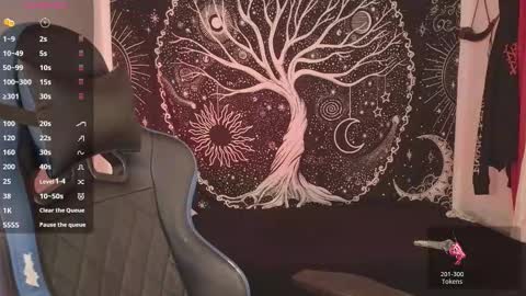 Mateo online show from October 2025 04:51:02 PM