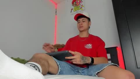 mateo_escobar online show from January 2026 03:44:01 AM