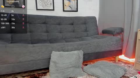 Snapshot of mateo_hunter chatting on November 2025 04:47:01 AM MATEO HUNTER online show from November 2025 04:47:01 AM