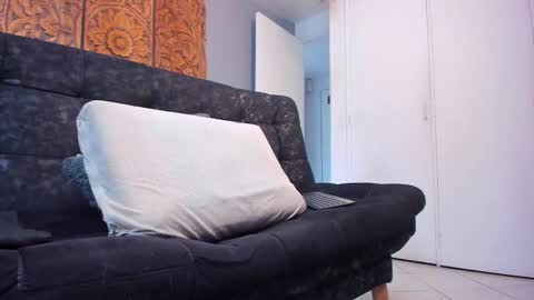 Mateo online show from November 2025 07:38:01 PM