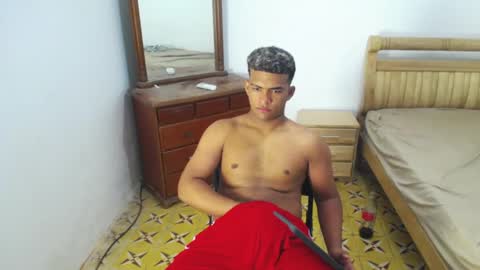 mathews__ online show from December 2025 03:35:02 AM