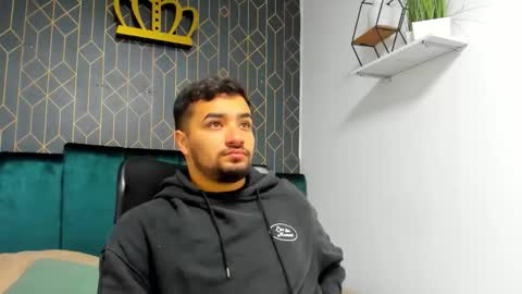 Mathews online show from December 2025 11:40:02 AM