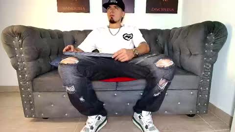  MATIAS COSTA  online show from November 2025 08:13:02 PM