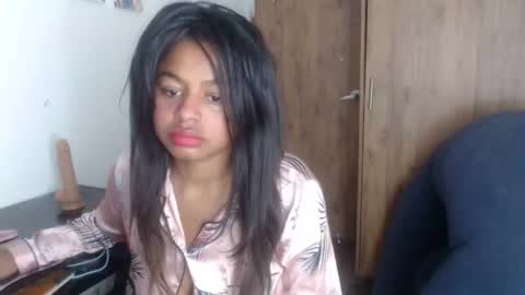 Snapshot of matilde27 chatting on December 2024 12:16:02 PM Daniela online show from December 2024 12:16:02 PM