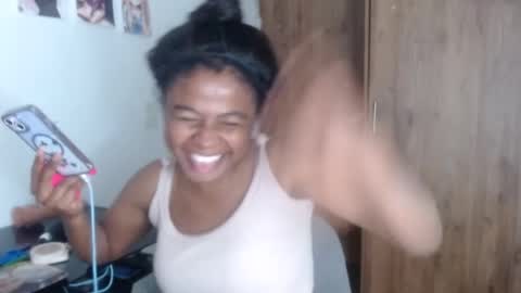 Snapshot of matilde27 chatting on December 2024 11:00:01 PM Daniela online show from December 2024 11:00:01 PM