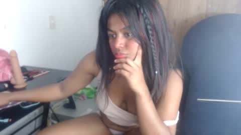 Snapshot of matilde27 chatting on December 2024 01:13:01 AM Daniela online show from December 2024 01:13:01 AM