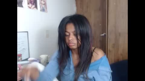 Snapshot of matilde27 chatting on January 2025 02:38:02 PM Daniela online show from January 2025 02:38:02 PM