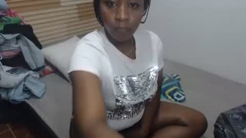 Snapshot of matilde_hot_ chatting on September 2025 03:52:01 AM matilde hot online show from September 2025 03:52:01 AM