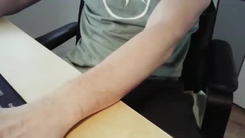 Snapshot of matt_cunnings chatting on October 2025 09:50:02 AM matt_cunnings online show from October 2025 09:50:02 AM