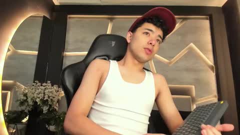 Snapshot of matt_wolf_ chatting on January 2026 11:34:01 AM matt online show from January 2026 11:34:01 AM