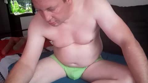 Snapshot of matten80 chatting on November 2025 09:42:02 AM matten80 online show from November 2025 09:42:02 AM