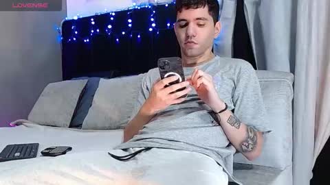 ---Matteo--- online show from November 2025 06:27:01 AM