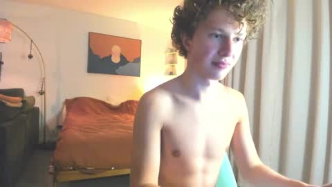 Matteo online show from April 2026 05:46:01 AM