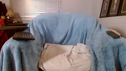 Snapshot of matterson23 chatting on November 2025 06:38:02 AM matterson23 online show from November 2025 06:38:02 AM