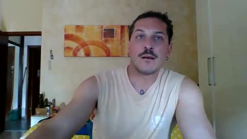 matteushh87 online show from May 2026 10:42:02 AM
