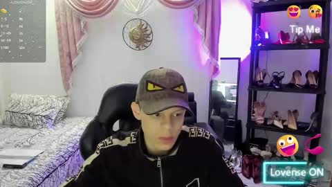 Snapshot of matthewboy_ chatting on November 2025 04:45:02 AM MatthewBoy online show from November 2025 04:45:02 AM