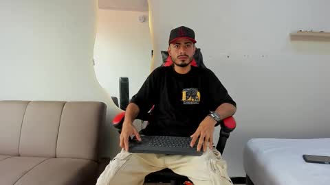 Matthew online show from January 2026 08:12:01 PM