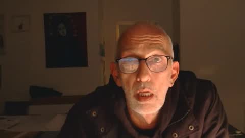 Snapshot of mattitaliano chatting on November 2025 10:45:02 PM Maxxx online show from November 2025 10:45:02 PM