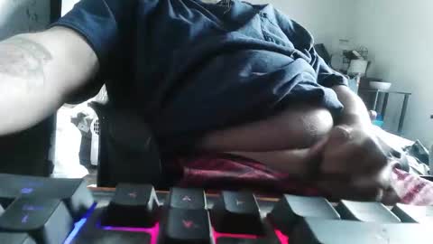 Snapshot of mattw31019 chatting on March 2026 02:30:01 PM mattw31019 online show from March 2026 02:30:01 PM