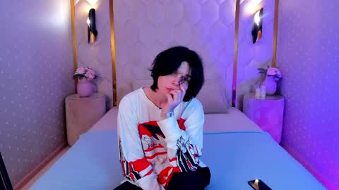 Snapshot of mattybevs chatting on April 2026 09:39:33 PM Matty online show from April 2026 09:39:33 PM