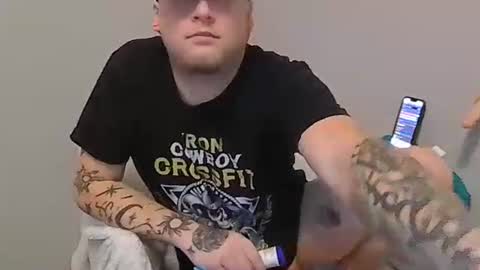 Snapshot of mattysfunroom chatting on October 2025 05:25:01 PM Mattysfunroom online show from October 2025 05:25:01 PM