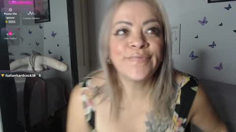 Snapshot of mature_liaa chatting on February 2025 10:36:02 PM Mature liaa online show from February 2025 10:36:02 PM