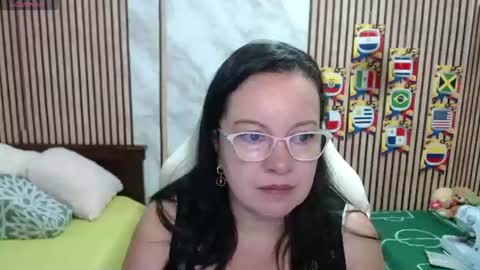 Sonia online show from June 2026 01:04:01 PM