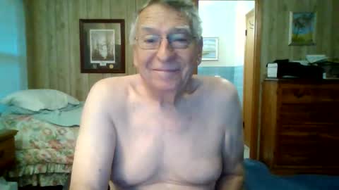 SXECPL55 at G mail Dot Com online show from April 2026 11:23:02 AM