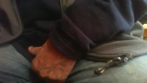 Snapshot of maturedaddi chatting on October 2025 09:41:01 AM Maturedaddi online show from October 2025 09:41:01 AM